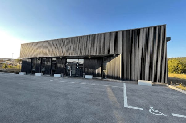 Photographie Funérarium de Pompes Funèbres Huguenet et Fils de Forcalquier