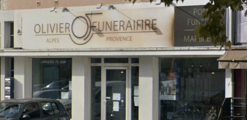 Photographie de l'Olivier Funéraire de Sisteron