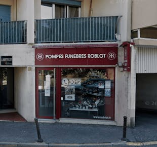 `photo de l'établissement de ${name}`