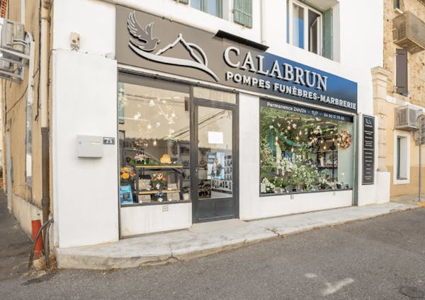 Photographie de la Pompes Funèbres CALABRUN de Piolenc
