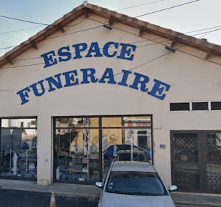 `photo de l'établissement de ${name}`