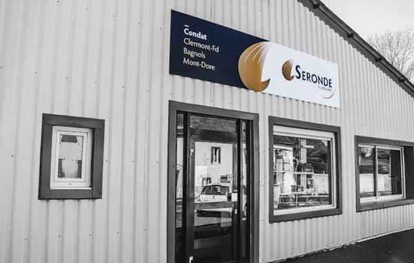 Photographie de la Pompes Funèbres SERONDE de Condat