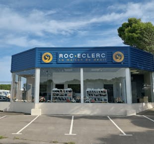 `photo de l'établissement de ${name}`