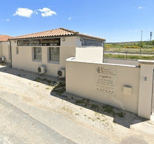 `photo de l'établissement de ${name}`