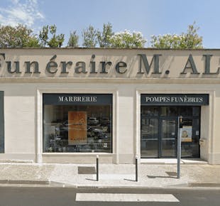 `photo de l'établissement de ${name}`