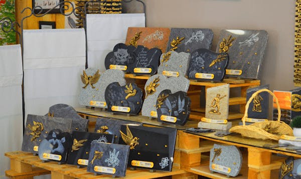 Photographie de la Pompes Funèbres Camaretoises de Camaret-sur-Aigues