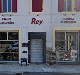 `photo de l'établissement de ${name}`