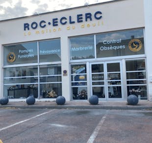 `photo de l'établissement de ${name}`