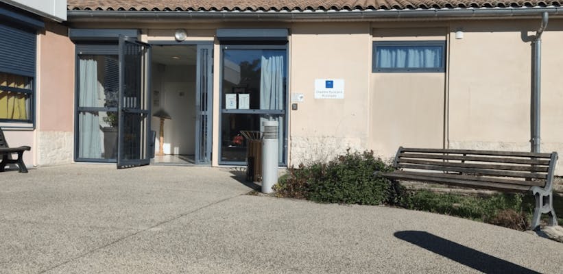 Photographie de la Pompes Funèbres Municipale de L'Isle-sur-la-Sorgue