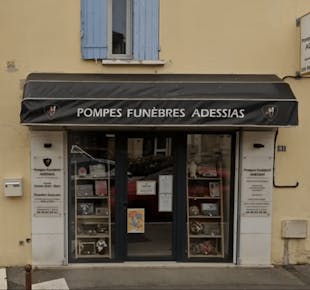 `photo de l'établissement de ${name}`