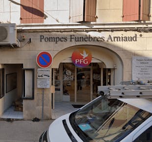 `photo de l'établissement de ${name}`