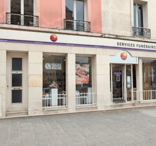`photo de l'établissement de ${name}`