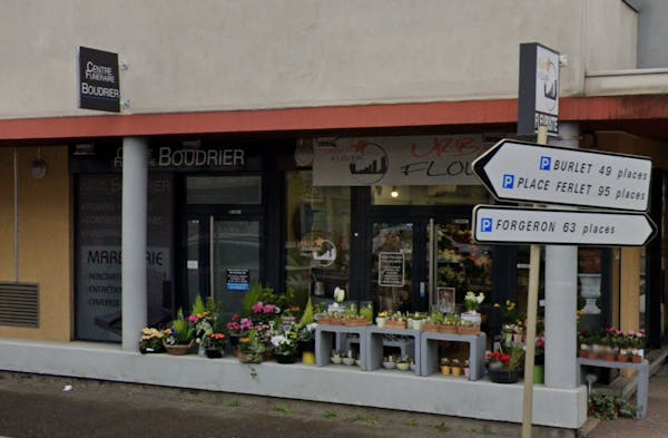 Photographie de la Pompes Funèbres Boudrier de Saint-Bonnet-de-Mure