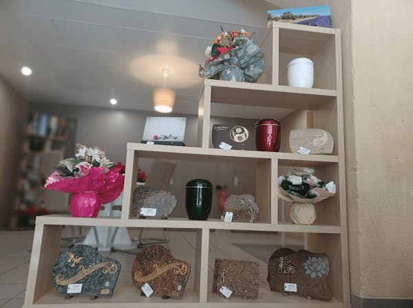 Photographie de la Pompes Funèbres Vallis Clausa Robert de Vedène