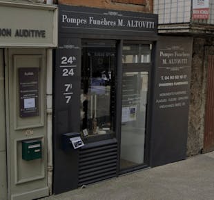 `photo de l'établissement de ${name}`