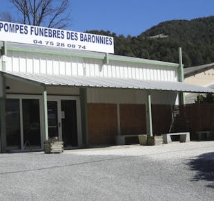 `photo de l'établissement de ${name}`