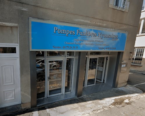Photographie de Pompes Funèbres Nyonsaises Navarre de Nyons