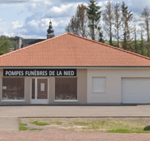 `photo de l'établissement de ${name}`
