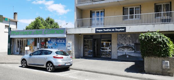 Photographie de Pompes funèbres du Dauphiné de Romans-sur-Isère