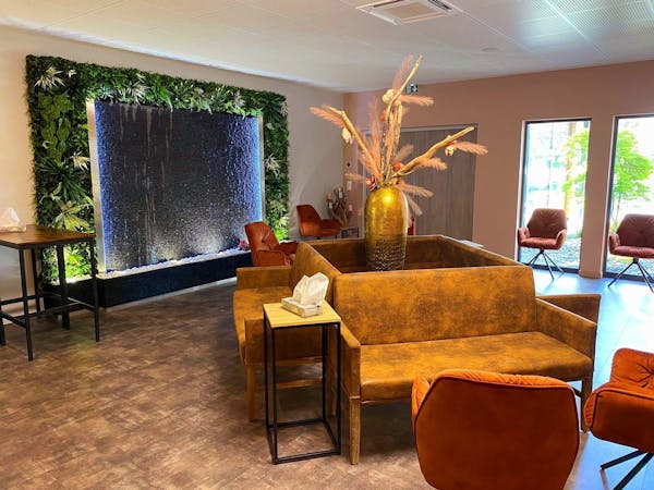 Photo de la salle d'attente de la Pompes Funèbres Marbrerie Gandy de Épagny


