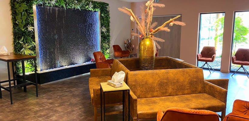 Photo de la salle d'attente de la Pompes Funèbres Marbrerie Gandy de Épagny