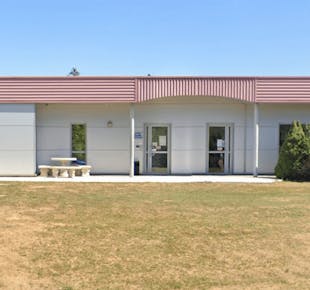 `photo de l'établissement de ${name}`