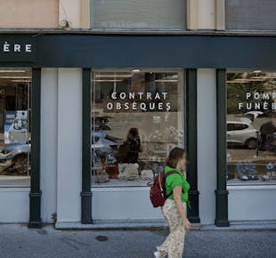 `photo de l'établissement de ${name}`
