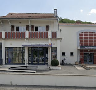`photo de l'établissement de ${name}`