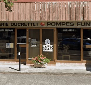 `photo de l'établissement de ${name}`