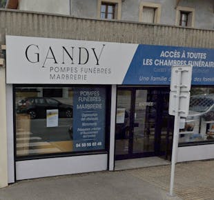 `photo de l'établissement de ${name}`