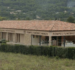 `photo de l'établissement de ${name}`