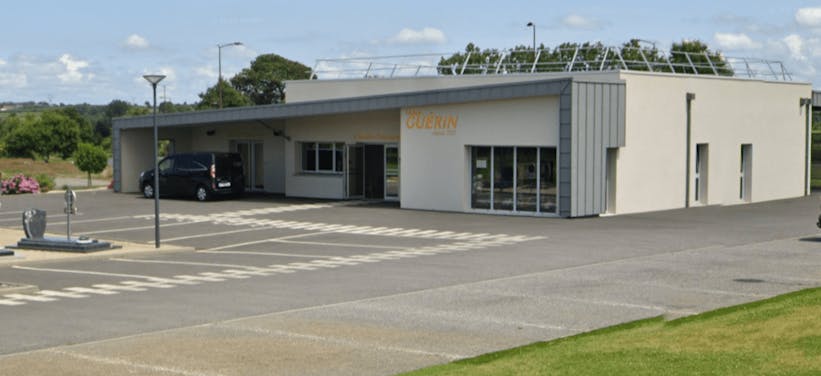 Photographie de la Pompes Funèbres Saint-Jamaises-Maison Guérin de Saint-James