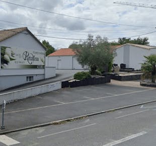 `photo de l'établissement de ${name}`