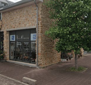 `photo de l'établissement de ${name}`