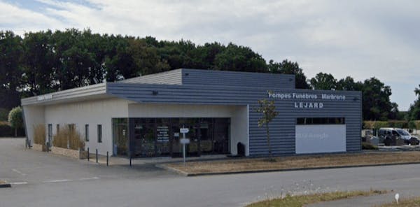 Photographie de la Pompes Funèbres Lejard de Lanvallay