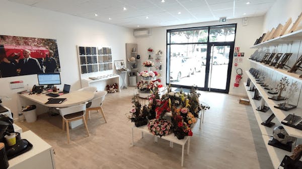 Photographie de Pompes Funèbres Générales de La Grande-Motte