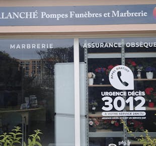 `photo de l'établissement de ${name}`
