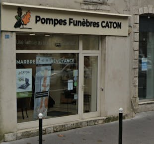 `photo de l'établissement de ${name}`