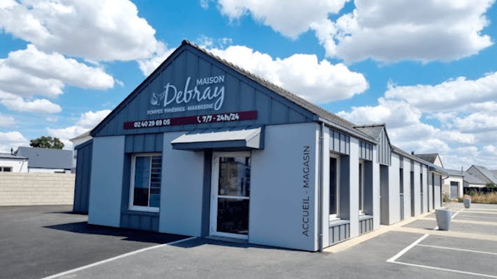 Photographie de Pompes Funèbres Debray de Saint-Mars-du-Désert