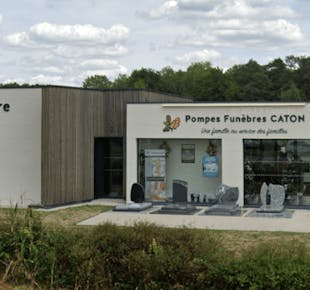 `photo de l'établissement de ${name}`