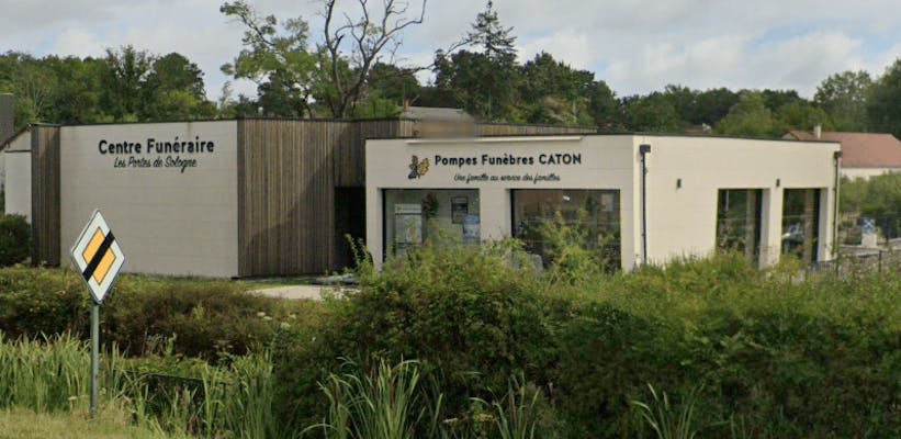 Photographie de la Pompes Funèbres Caton sur La Ferté-Saint-Aubin