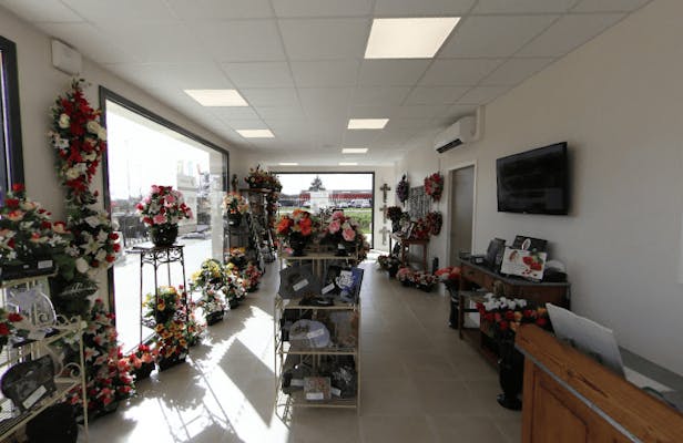Photographie de la Pompes Funèbres Caton sur La Ferté-Saint-Aubin