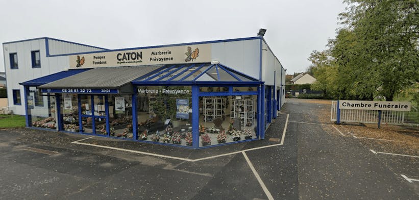 Photographie de la Pompes Funèbres Caton sur la Chapelle Saint Mesmin