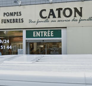 `photo de l'établissement de ${name}`