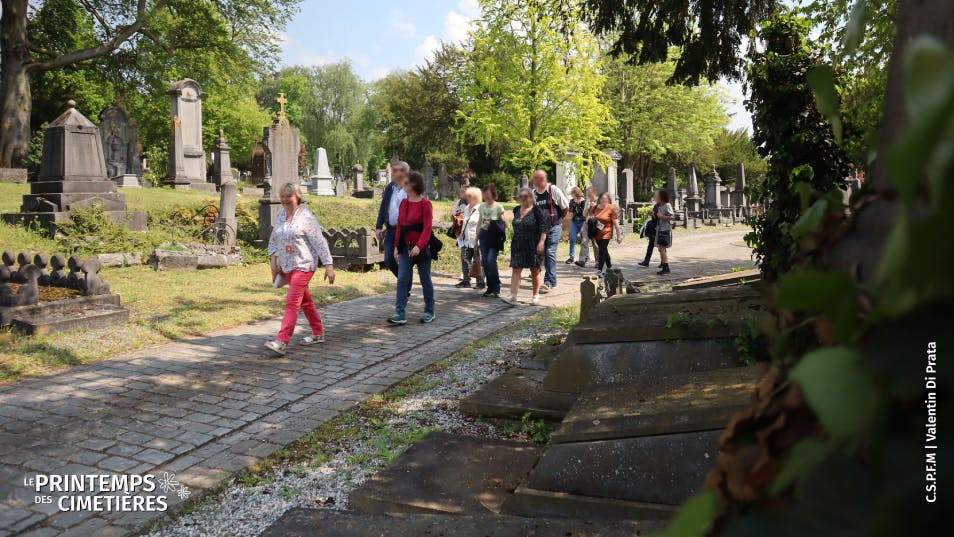 le printemps des cimetières
