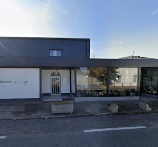 `photo de l'établissement de ${name}`