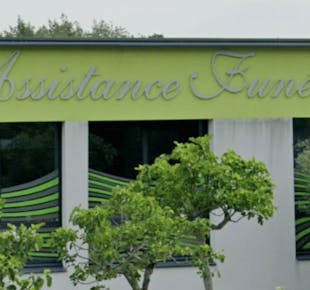 `photo de l'établissement de ${name}`