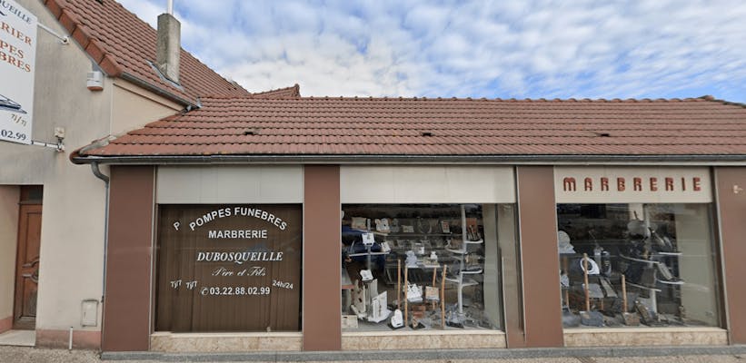 Photographie de la Pompes funèbres Marbrerie Dubosqueille de Rosières-en-Santerre