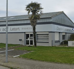 `photo de l'établissement de ${name}`
