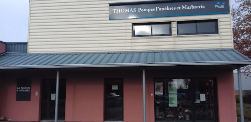 Photographie de Pompes Funèbres et Marbrerie Thomas de La Mézière